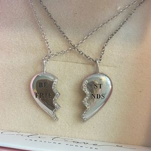 Cali Trove 1/10th ct TDW ‘Best Friends 💔necklace!